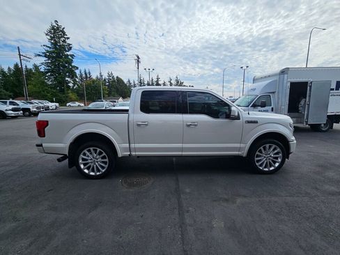 Used 2018 Ford F150 Limited image 4