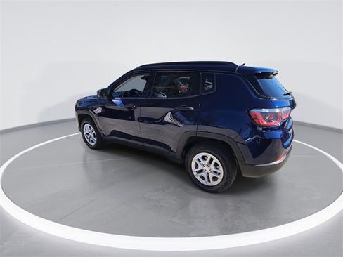 Used 2018 Jeep Compass Sport image 6