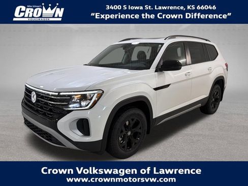 New 2026 Volkswagen Atlas Peak Edition AWD/4WD image 1