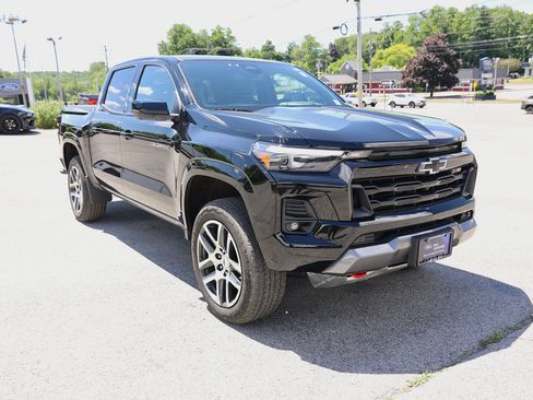 Used 2023 Chevrolet Colorado Z71 w/ Z71 Convenience Package 2 AWD/4WD image 1