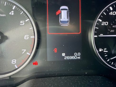 Used 2020 Subaru Outback Limited AWD/4WD image 3