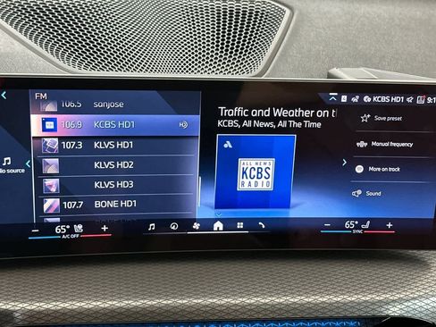 Used 2025 BMW i4 eDrive40 w/ Premium Package image 17