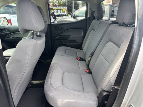 Used 2016 Chevrolet Colorado W/T w/ WT Convenience Package RWD image 6