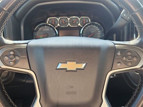 Used 2018 Chevrolet Silverado 1500 LTZ Z71 image 24