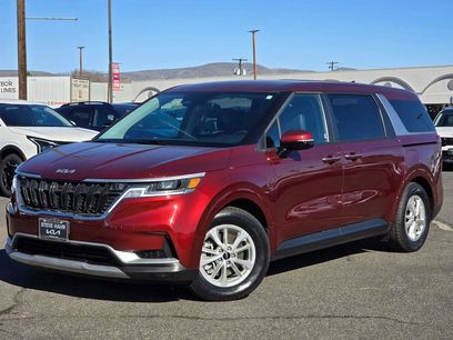 Used 2024 Kia Carnival LX