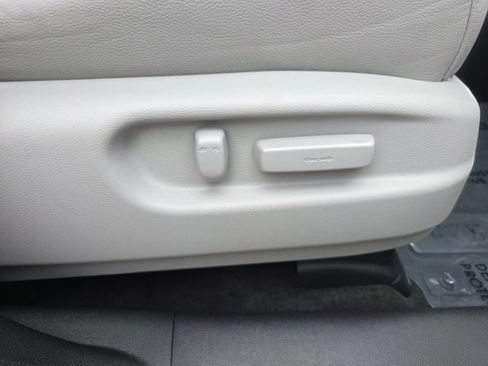 Used 2019 Honda Pilot EX-L image 12