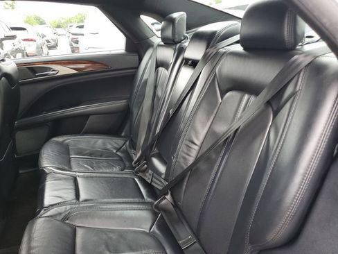 Used 2017 Lincoln MKZ Reserve FWD image 29