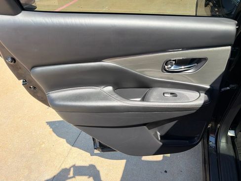 Used 2018 Nissan Murano SL w/ Moonroof Package AWD/4WD image 15