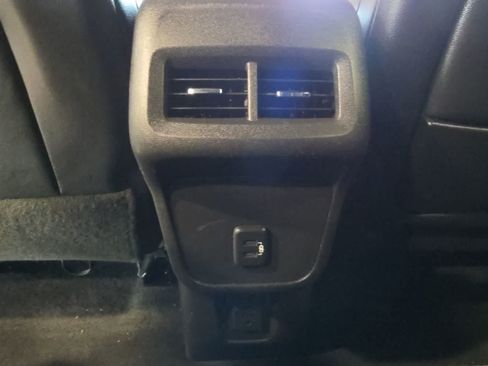 Used 2021 GMC Terrain SLT FWD image 34