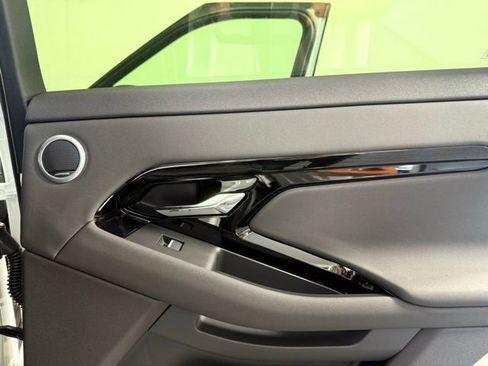 New 2026 Land Rover Range Rover Evoque S image 33