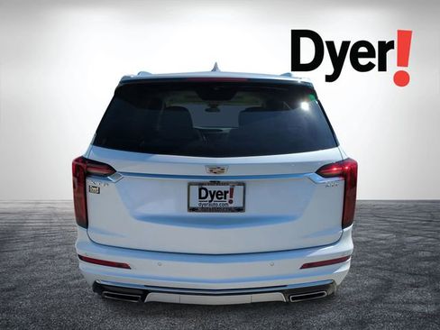 Used 2023 Cadillac XT6 Premium Luxury image 5