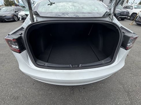 Used 2022 Tesla Model 3 Long Range AWD/4WD image 13
