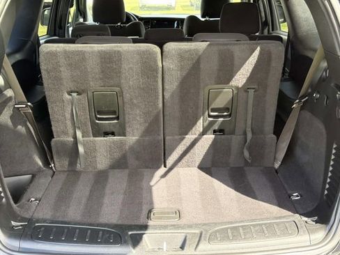 Used 2024 Dodge Durango GT RWD image 25
