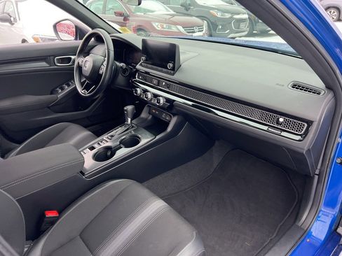 Used 2023 Honda Civic Sport image 26