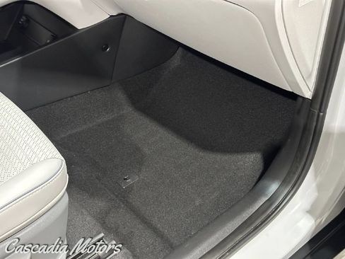 Used 2020 Hyundai Kona Limited w/ Cargo Package FWD image 27