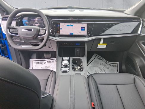 New 2025 Jeep Wagoneer S Limited image 11