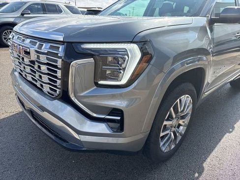 New 2026 GMC Terrain Denali image 5