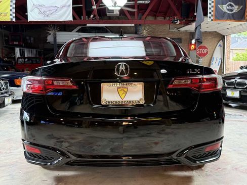 Used 2018 Acura ILX FWD image 5
