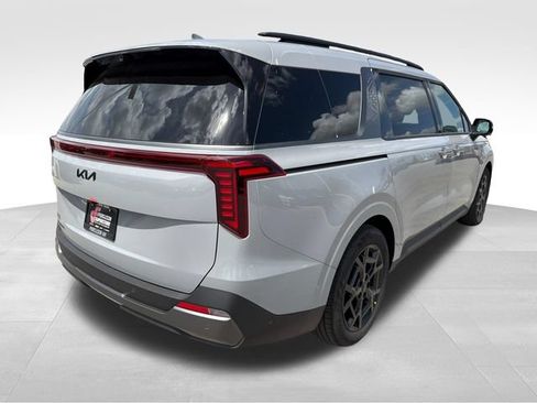 New 2026 Kia Carnival SX Prestige FWD image 7