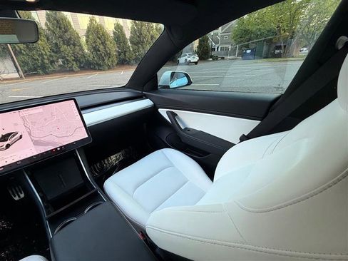 Used 2020 Tesla Model 3 Long Range image 26