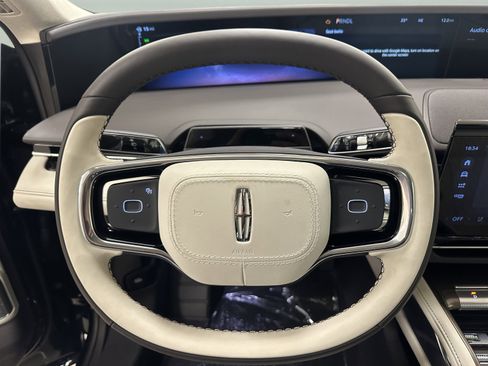 New 2026 Lincoln Nautilus Black Label w/ Jet Appearance Package image 10