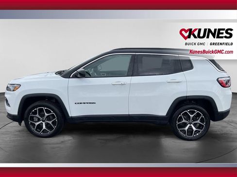 Used 2025 Jeep Compass Limited AWD/4WD image 10