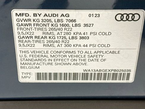 Certified 2023 Audi e-tron Prestige w/ Prestige Package AWD/4WD image 34