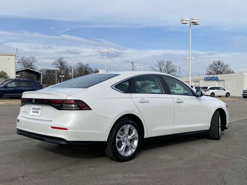 New 2025 Honda Accord LX image 3