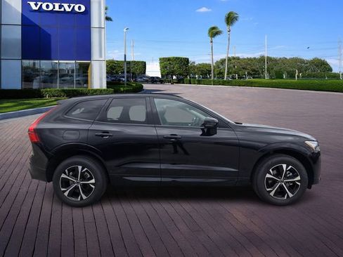 New 2026 Volvo XC60 B5 Core AWD/4WD image 8