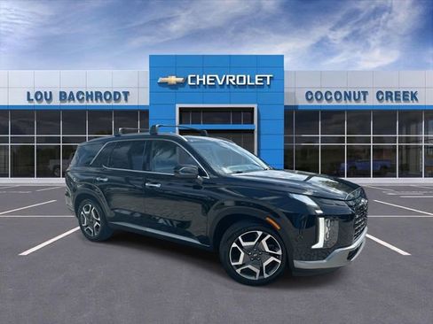 Used 2024 Hyundai Palisade SEL FWD image 1