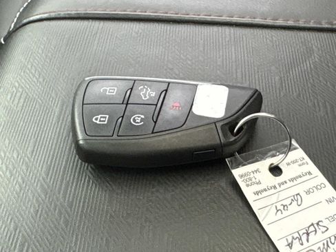 Certified 2024 GMC Sierra 1500 AT4X image 37