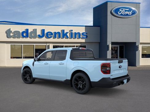 New 2026 Ford Maverick Lariat w/ Black Appearance Package AWD/4WD image 4