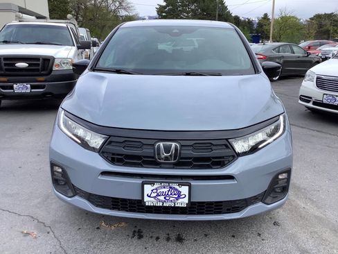 Used 2025 Honda Odyssey Sport-L image 6