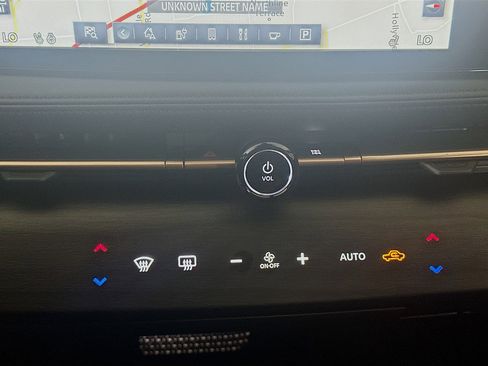 Used 2024 Nissan Ariya AWD image 24