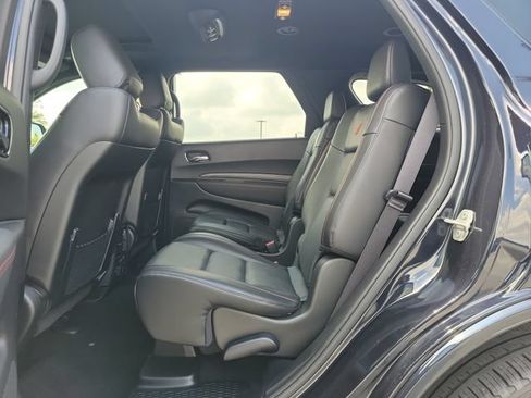 Used 2023 Dodge Durango GT RWD image 11