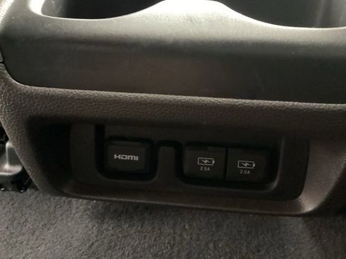 Used 2019 Honda Odyssey Elite image 37