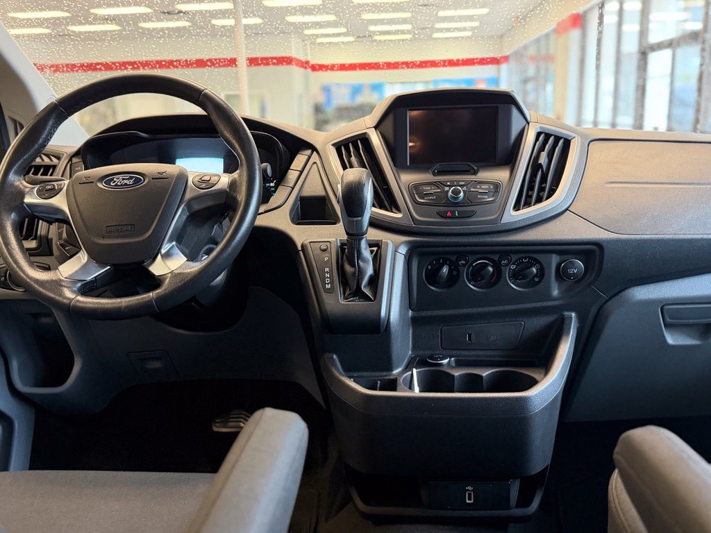 Used 2016 Ford Transit 150 XLT RWD image 14