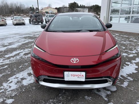 Used 2024 Toyota Prius Prime image 6
