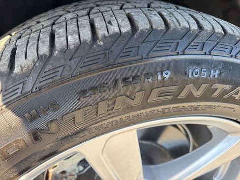 Used 2024 Volvo XC90 B5 Core image 35