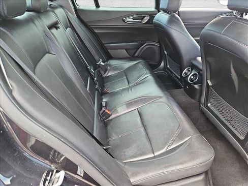 Used 2017 Alfa Romeo Giulia RWD image 19