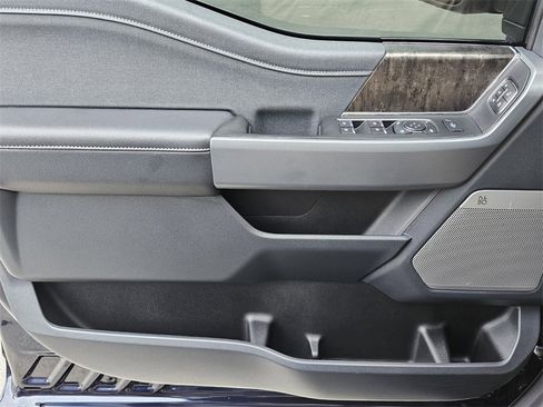 Used 2024 Ford F250 Lariat w/ Lariat Ultimate Package image 26