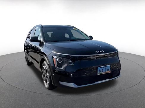 Used 2023 Kia Niro Wind FWD image 3