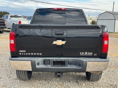 Used 2009 Chevrolet Silverado 1500 LT w/ Texas Edition image 4