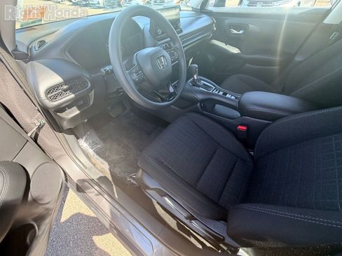 Certified 2025 Honda HR-V LX image 16