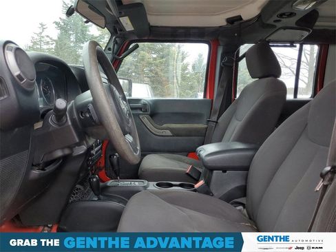 Used 2018 Jeep Wrangler Unlimited Sport image 8