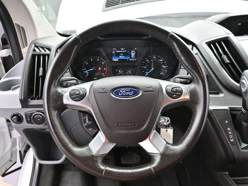 Used 2019 Ford Transit 250 130 Low Roof RWD image 21