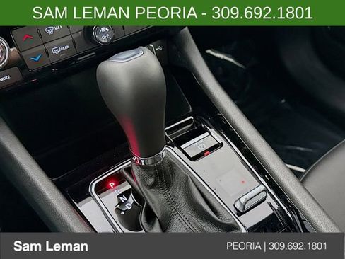 New 2026 Jeep Compass Latitude image 14