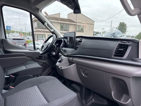 Used 2023 Ford E-Transit Medium Roof RWD image 44