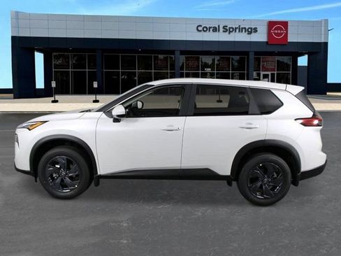 New 2026 Nissan Rogue SV FWD image 2