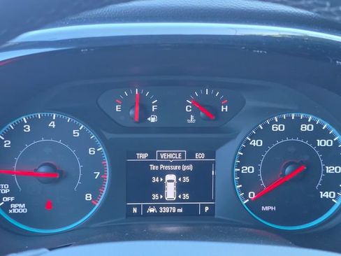 Used 2023 Chevrolet Traverse LT w/ LPO, Cargo Package FWD image 39
